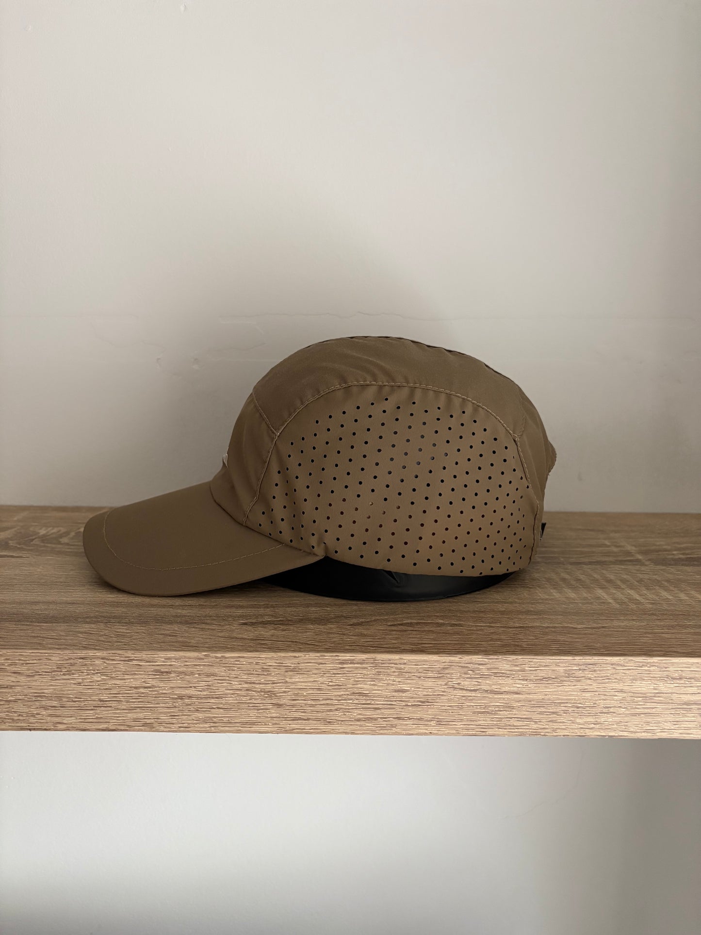 02 Khaki